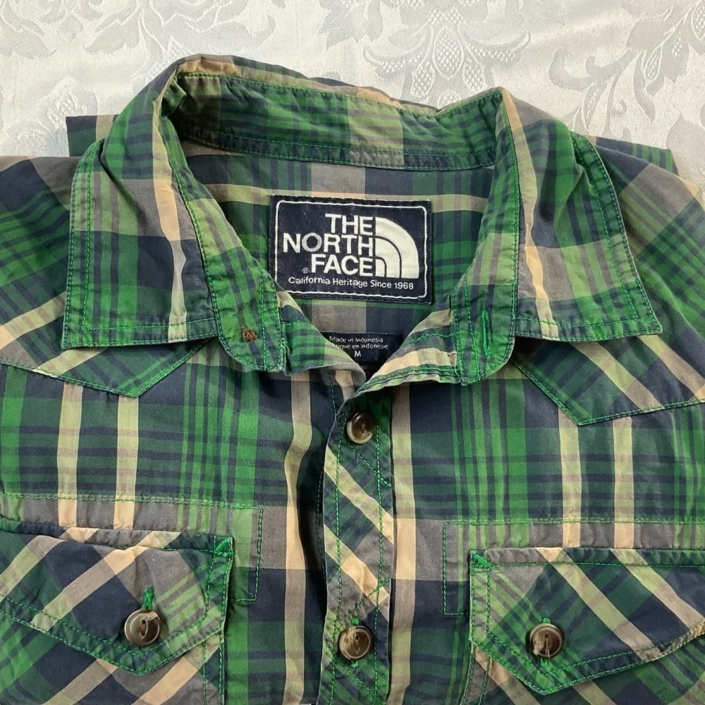 The North Face Men's Shirt Size Medium Green S/S Plaid California Heritage